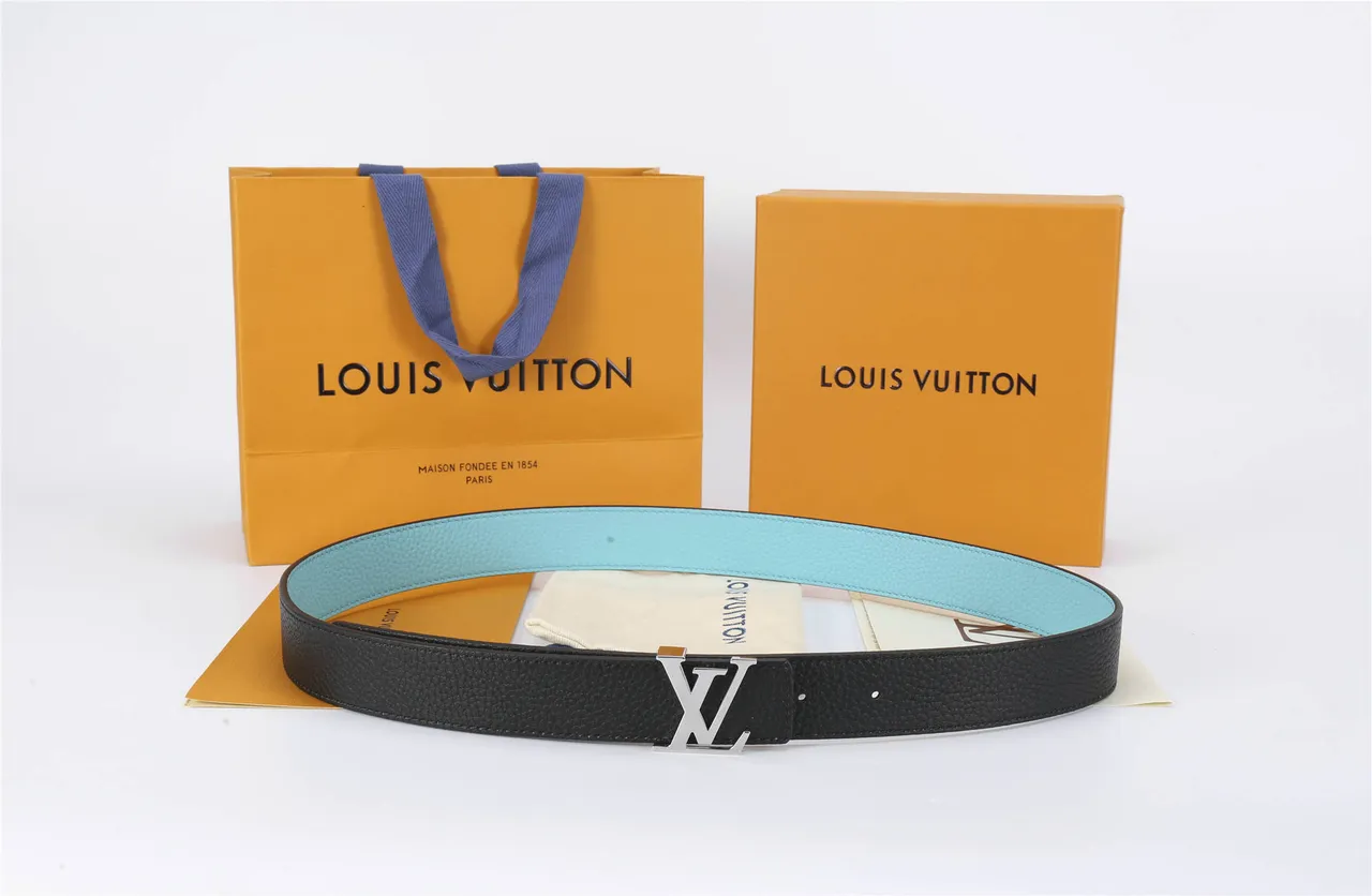Louis Vuitton Black Silver Pebbled Monogram Buckle Leather Belt 8