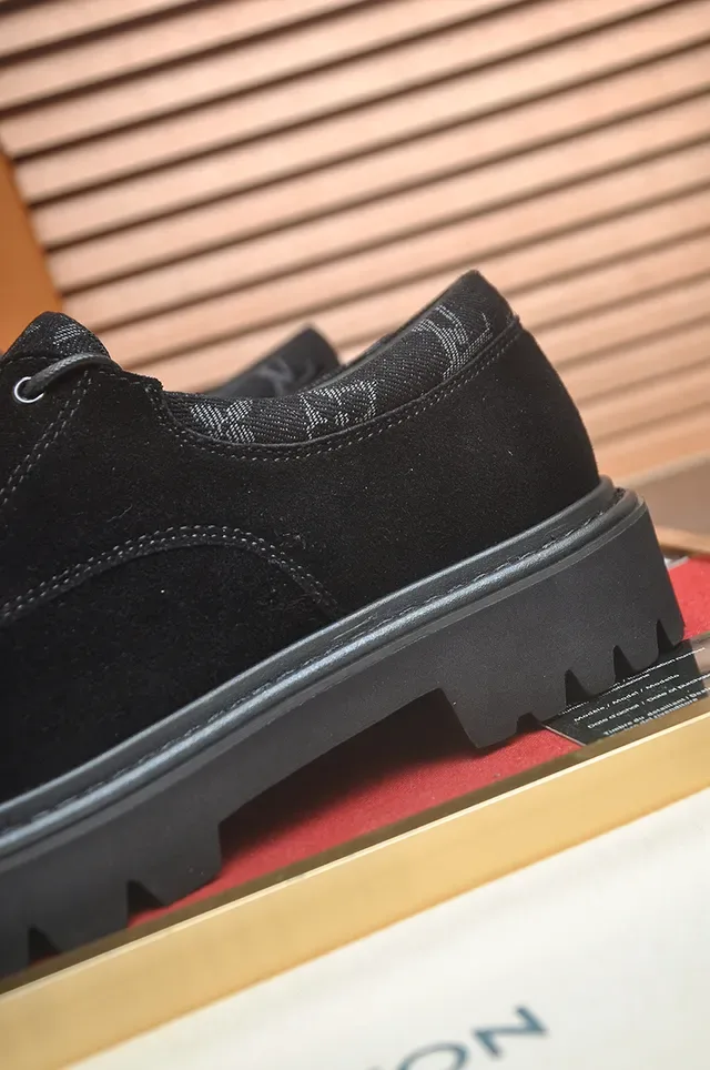 Louis Vuitton Black Suede Lug-Sole Derby-Style Casual Shoes 2