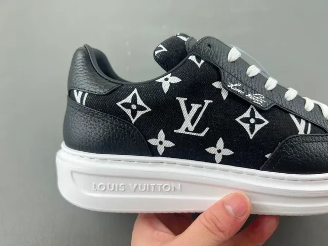 Louis Vuitton Black White Monogram Canvas Pebbled Leather Accents Lifestyle Sneakers 3