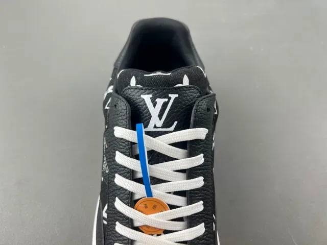 Louis Vuitton Black White Monogram Canvas Pebbled Leather Accents Lifestyle Sneakers 5