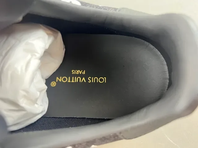 Louis Vuitton Black White Monogram Canvas Pebbled Leather Accents Lifestyle Sneakers 6