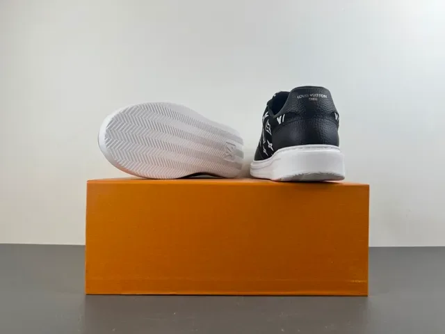 Louis Vuitton Black White Monogram Canvas Pebbled Leather Accents Lifestyle Sneakers 15
