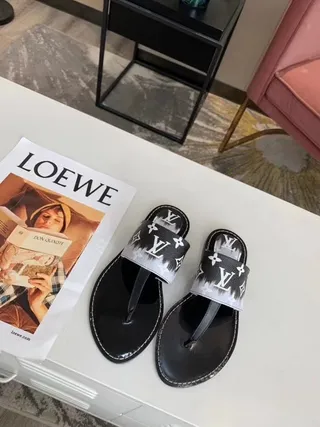 Louis Vuitton Black White Monogram-Print Strap Glossy Sole Slippers 5