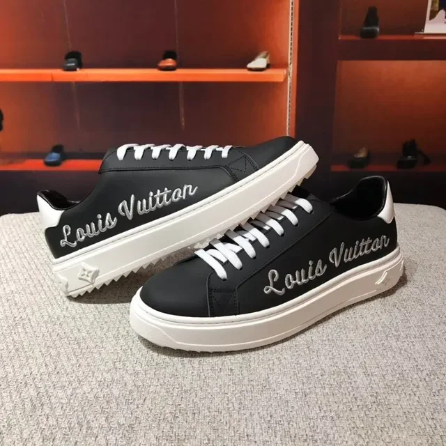 Louis Vuitton Black White Smooth Leather Upper Flat Laces Lifestyle Sneakers 6