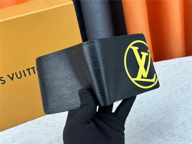 Louis Vuitton Black Yellow Epi Leather Texture Bold Circular Monogram Short Wallet 13