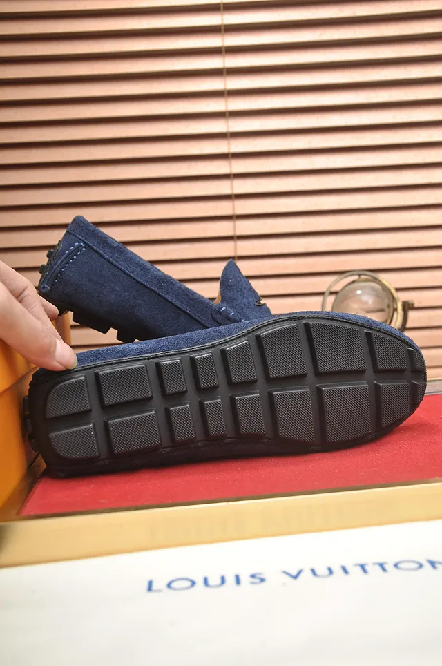 Louis Vuitton Mocassins en Daim Bleu Homme 3