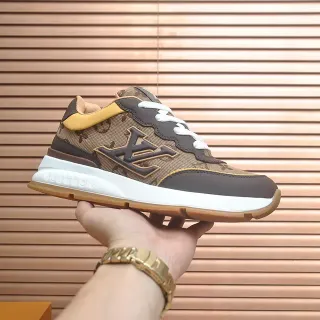 Louis Vuitton Marrom Bege Monograma Lona Oversized LV Logo Lifestyle Tênis