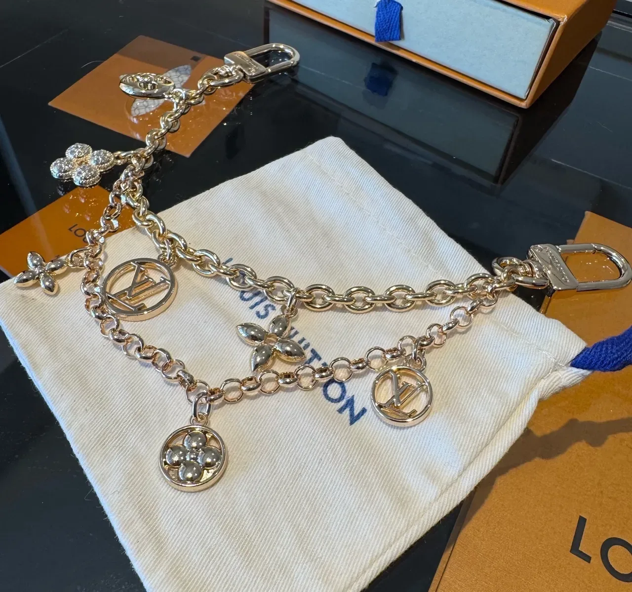 Louis Vuitton حقيبة تاتو مونوغرام كانفاس بني بيج حافة جلد فاشيتا 5
