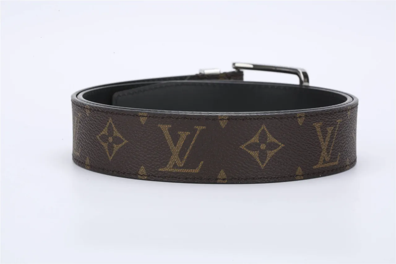 Louis Vuitton Brown Gold Monogram-Coated Canvas Reversible Leather Belt 4