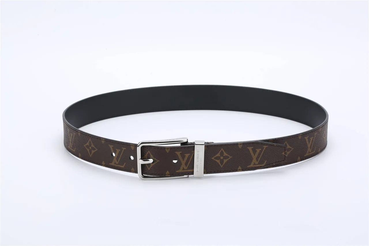 Louis Vuitton Brown Gold Monogram-Coated Canvas Reversible Leather Belt 9