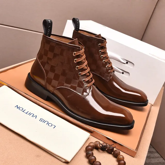 Louis Vuitton Bottes de cheville en cuir patenté marron et Damier Check 8