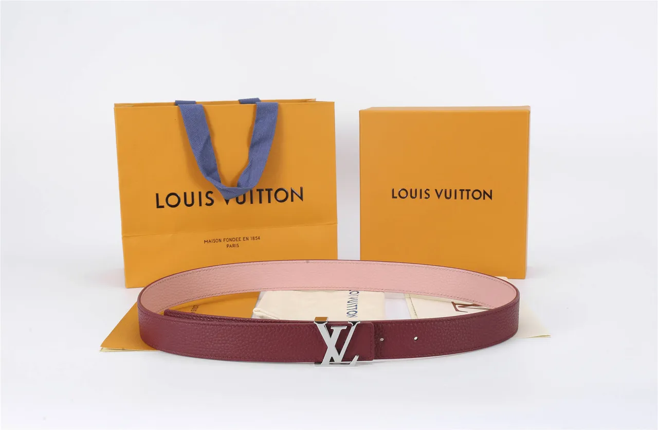Louis Vuitton Burgundy Beige Pebbled Interlocking LV Buckle Leather Belt 8