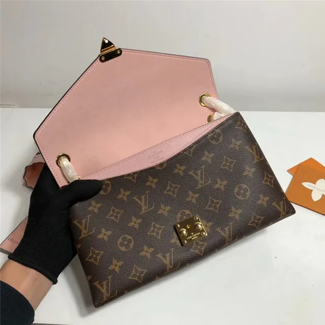 Louis Vuitton Bordeaux Marron Envelope Flap Monogram Canvas Sac à main 5