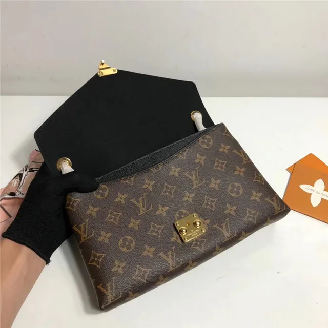 Louis Vuitton Bordeaux Marron Envelope Flap Monogram Canvas Sac à main 13