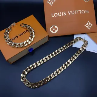سوار لويس فويتون سلسلة كيرب لينك سميك ذهبي