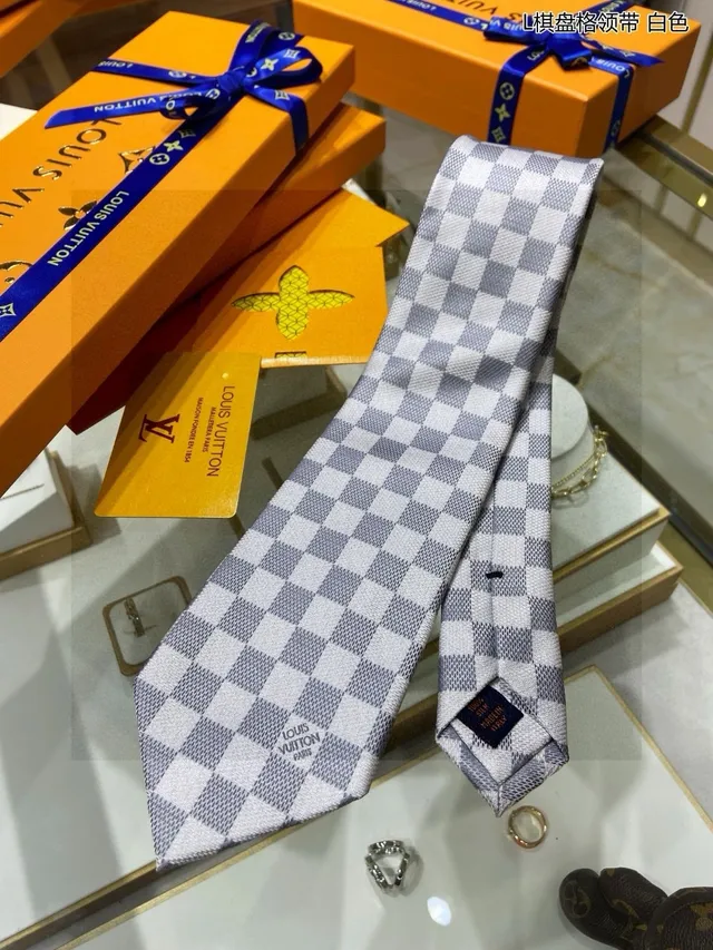 Louis Vuitton Damier Check White Gray Necktie 5