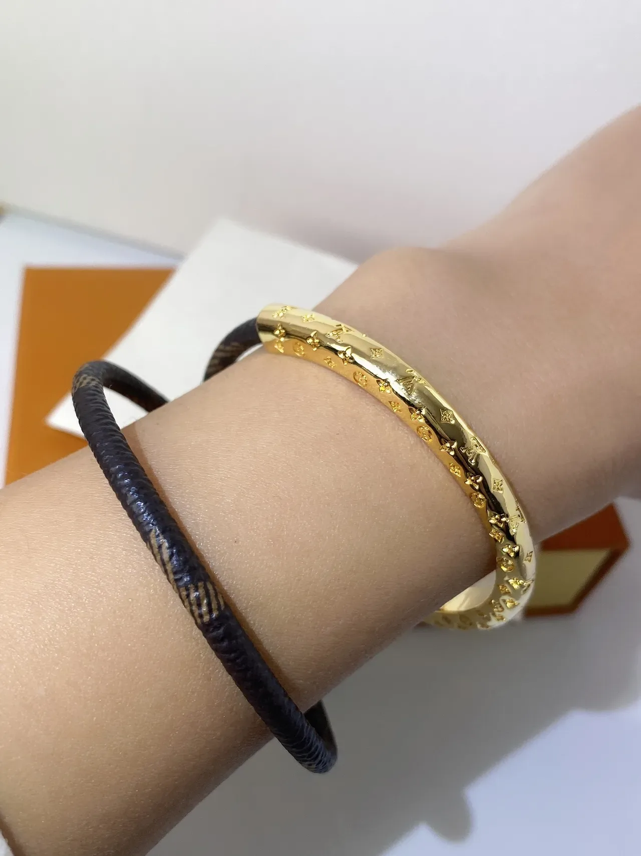 Louis Vuitton Double-Wrap Monogram Leather and Gold-Tone Bracelet 3