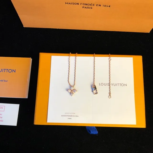 Louis Vuitton Floral Pavé Crystal Rose Gold-Tone Necklace 3