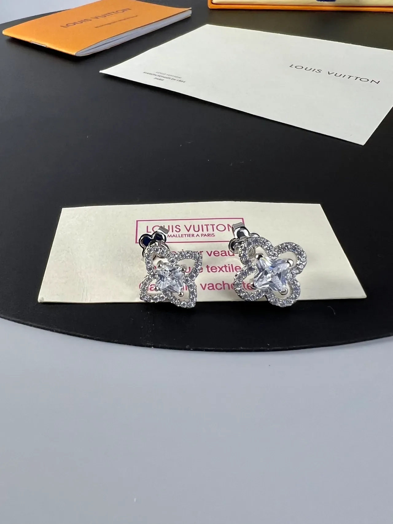 Louis Vuitton Floral Pavé Crystal Stud Earrings 5