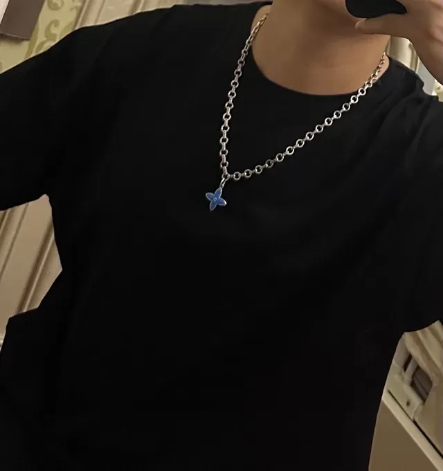 Louis Vuitton Floral Pendant Blue Silver Link Chain Enamel Flower Necklace 2
