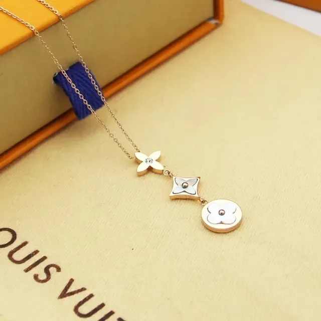 Louis Vuitton Flower and Quatrefoil Gold Silver Pendant Mother-of-Pearl Inlay Necklace 6