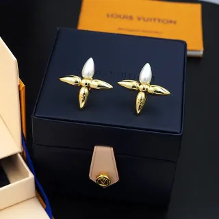 Louis Vuitton Flower Earring Gold-Tone Pearl-Topped Stud Earrings