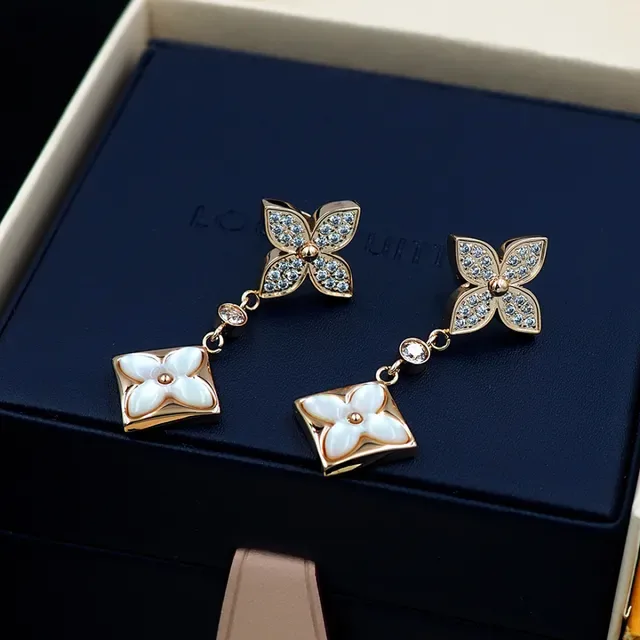 Louis Vuitton Flower Gold White Dangling Earrings 9