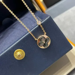 Louis Vuitton Gold Black Curb Chain Four-Leaf Clover Pendant Necklace