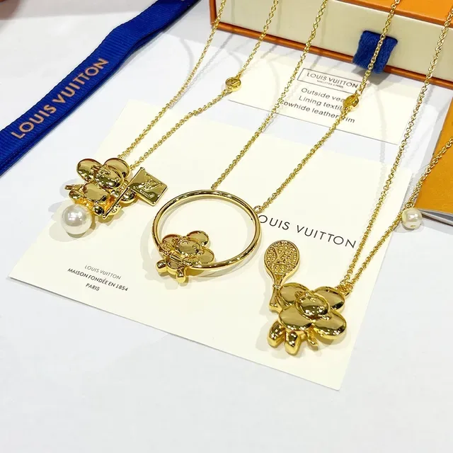 Louis Vuitton Gold-Tone Floral Monogram Pearl Pendant Necklaces 6