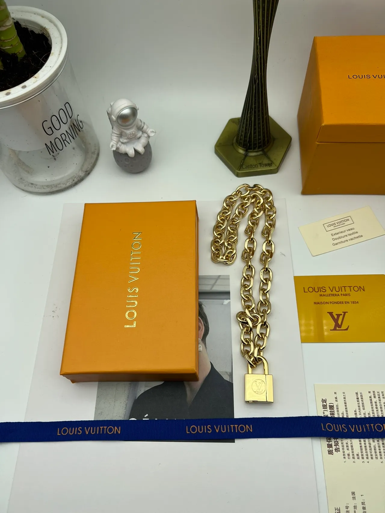 Louis Vuitton Gold-Tone Padlock Chain Bag 5