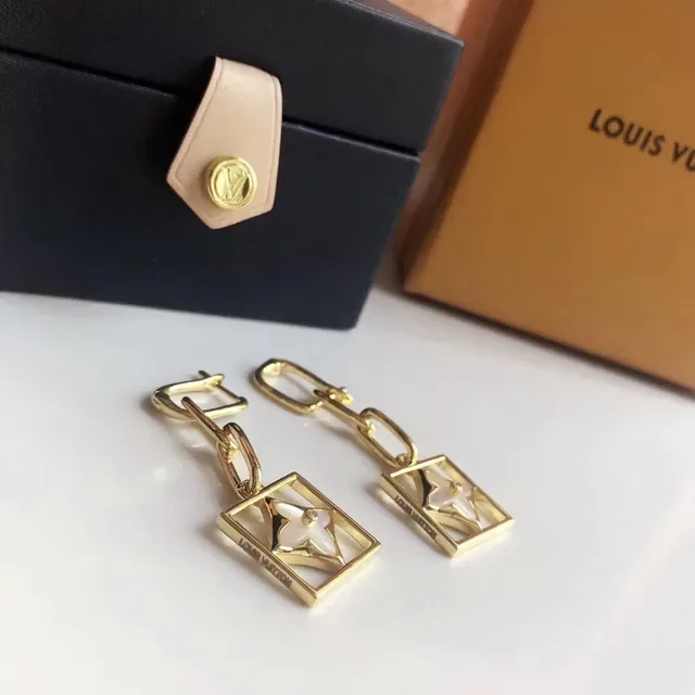 Louis Vuitton Gold White Square Drop Quatrefoil Floral Motif Earrings 3