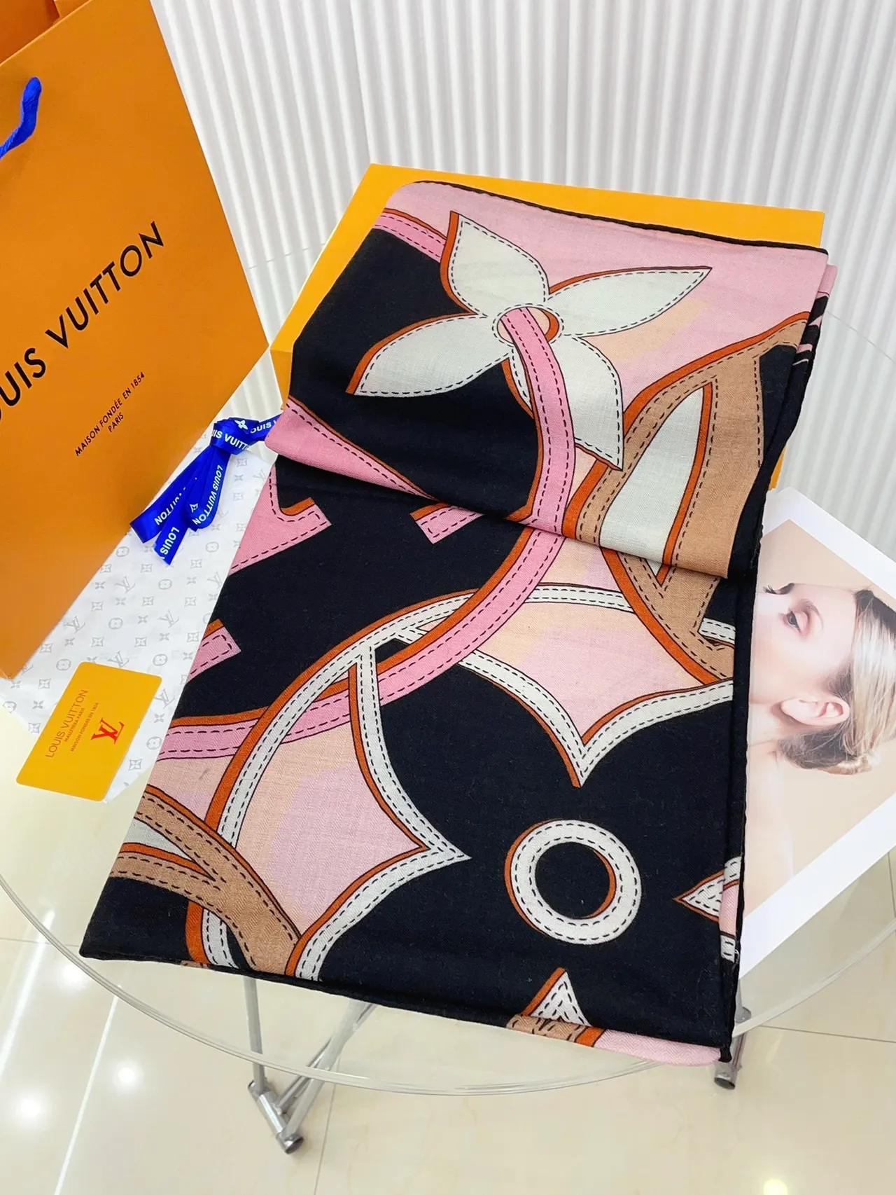 Louis Vuitton Graphic-Print Multicolor Silk Scarf 5