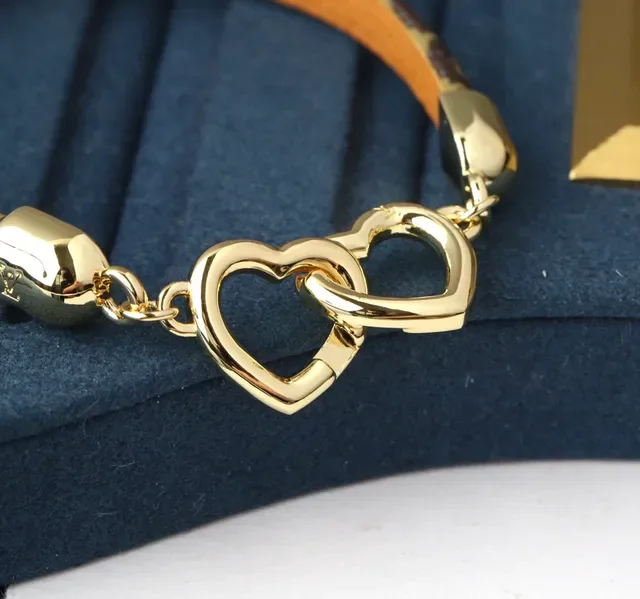 Louis Vuitton Heart Bracelet Brown Monogram Leather Gold-Tone Bracelet 8