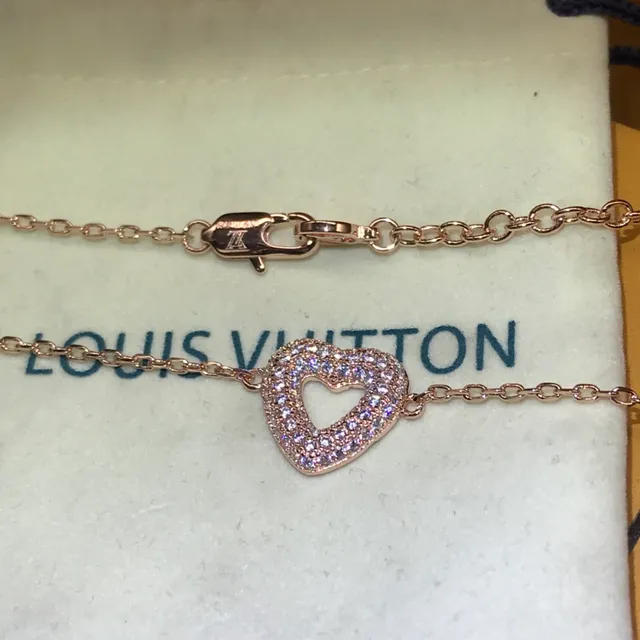 Louis Vuitton Hearts Gold Pink Pavé-Crystal Heart Pendant Silhouette Necklace 2