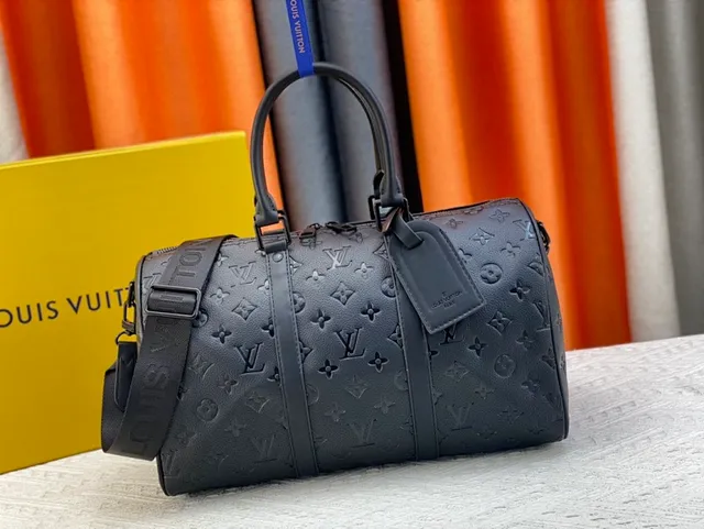 Louis Vuitton Keepall Boston Noir Embossé Monogramme Cuir Sac Duffle 2
