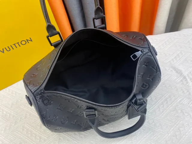 Louis Vuitton Keepall Boston Noir Embossé Monogramme Cuir Sac Duffle 6