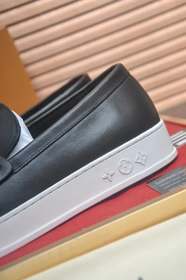 Louis Vuitton Loafer Black White Leather Slip-On Moc-Toe Stitching Loafer 2