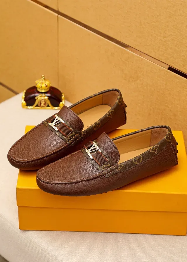 Louis Vuitton Loafer Brown Beige Pebbled Leather Upper Monogram Canvas Trim Loafer 8