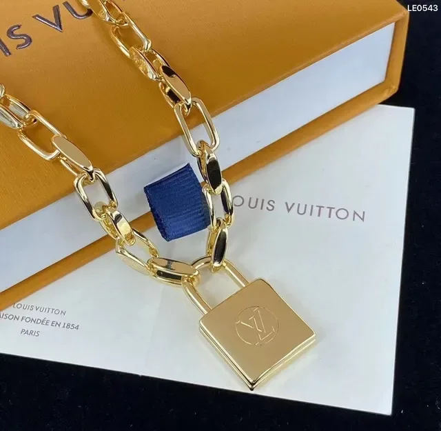 Louis Vuitton Lock It Gold-Tone Double Padlock Chain Necklace 7