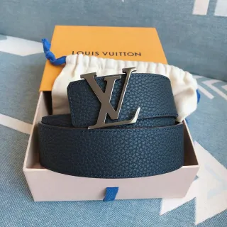 Louis Vuitton LV नेवी ब्लू दानेदार चमड़े का बेल्ट