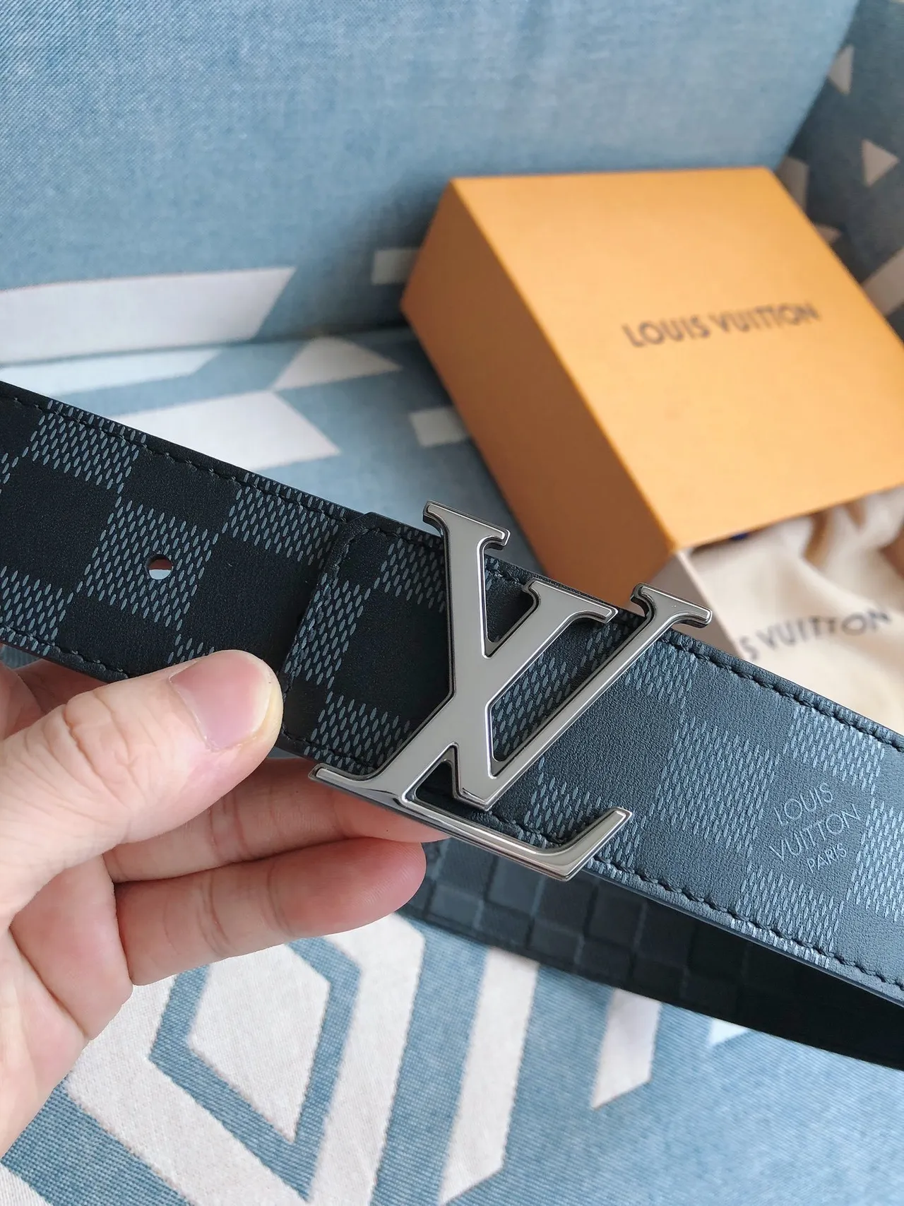 Louis Vuitton LV Belt Twist Damier Graphite Leather Belt 8