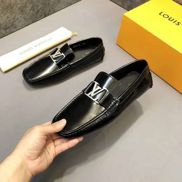 Louis Vuitton LV Buckle Loafer Mocassins Noir Cuir Patent 3