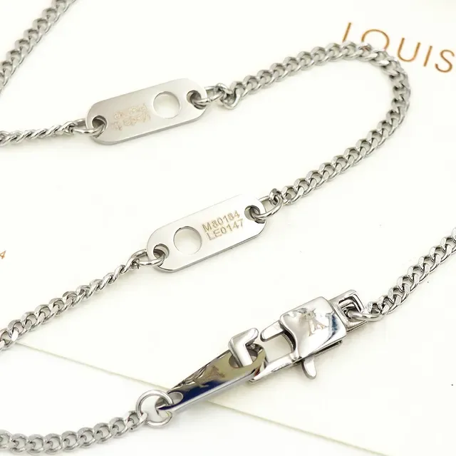 Louis Vuitton LV Catch Silver-Tone and Gold-Tone Medallion Necklace 5
