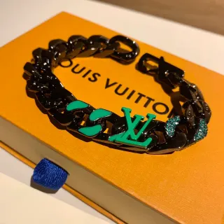 Louis Vuitton LV سوار سلسلة أسود أخضر كثيف رابط منحني مينا نقش سوار