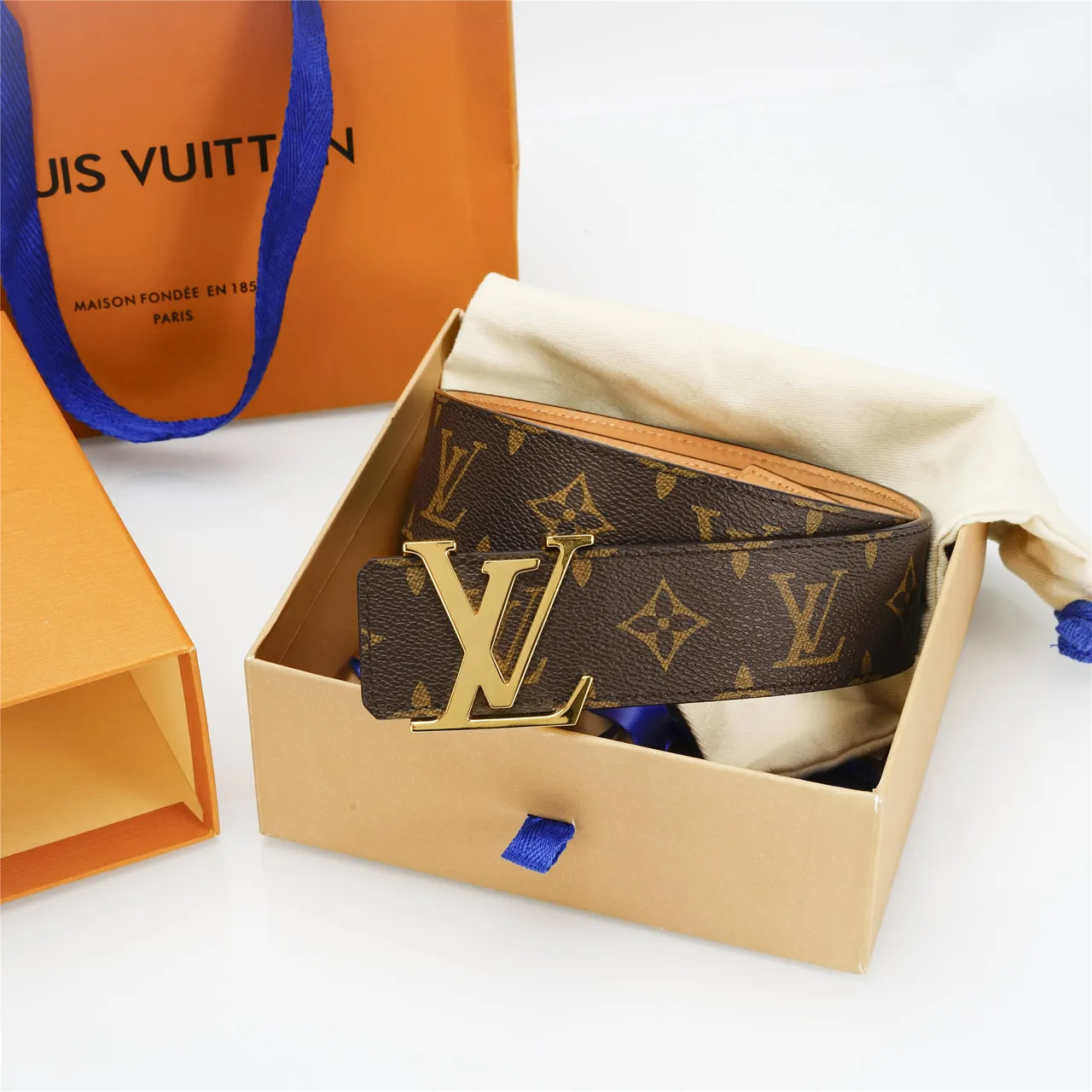 Louis Vuitton LV Initiales Monogram Canvas Gold-Tone Buckle Leather Belt 4