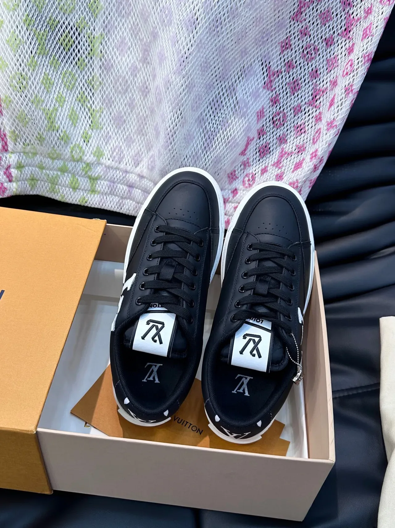 Louis Vuitton LV Trainer Black White Leather Upper Low-Top Lifestyle Sneakers 4