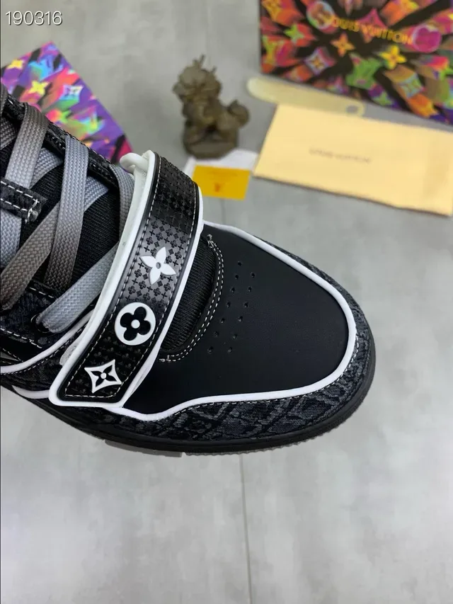 Louis Vuitton LV Trainer Black White Monogram Canvas Upper Piping Trim Lifestyle Sneakers 6