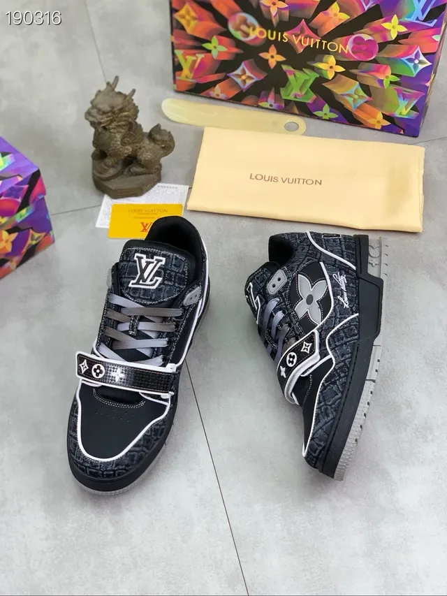 Louis Vuitton LV Trainer Black White Monogram Canvas Upper Piping Trim Lifestyle Sneakers 7