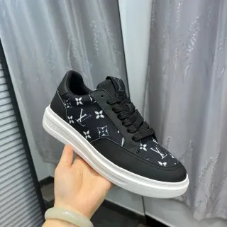 Louis Vuitton LV Trainer Preto Branco Monogram-Print Textile Contrast Lifestyle Sneakers