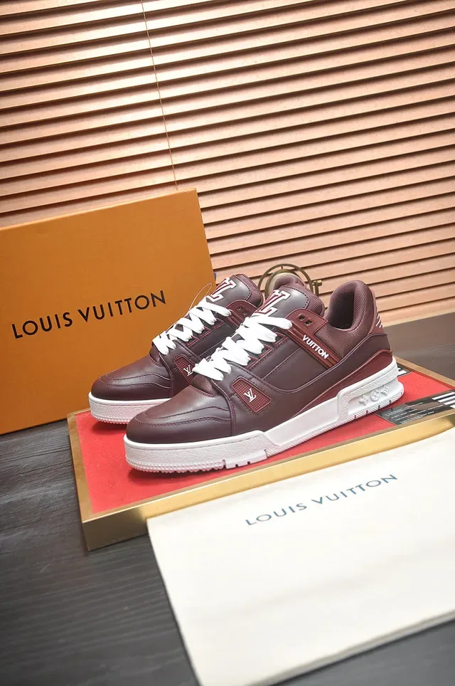 Louis Vuitton LV Trainer Bourgogne Blanc Cuir Supérieur Semelle Médiane Épaisse Lifestyle Sneakers 4